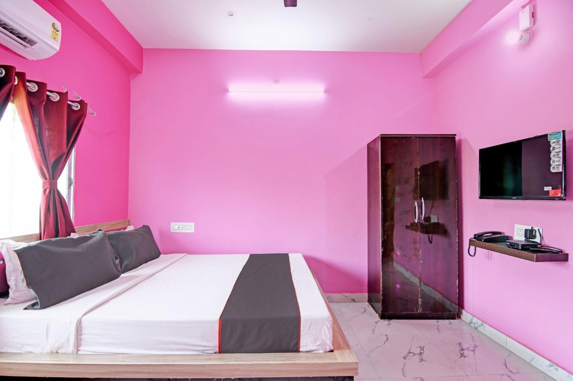 Collection O Shyamali Guest House コルカタ エクステリア 写真